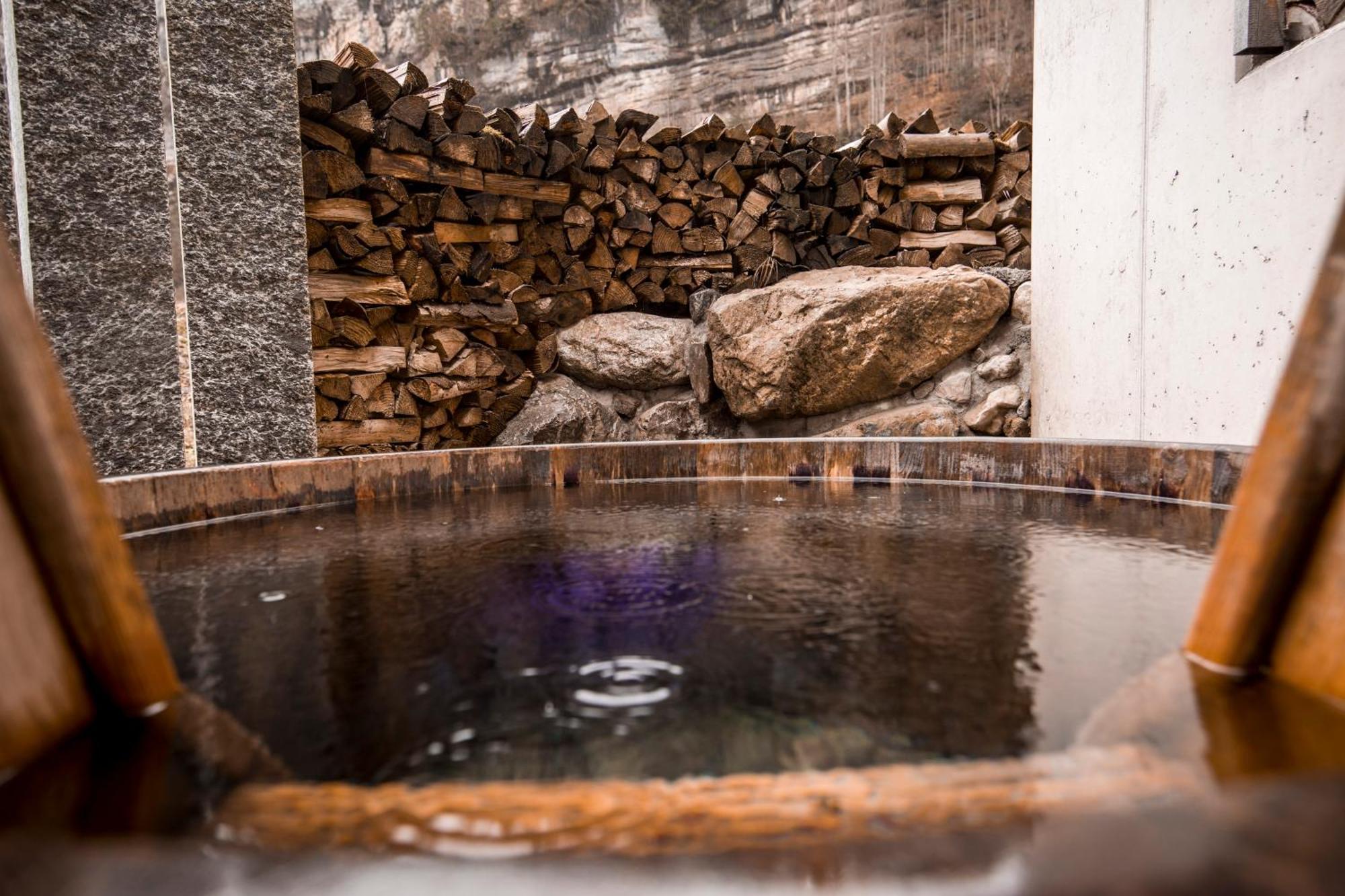 Huettenhotel Husky Lodge Муотаталь Экстерьер фото